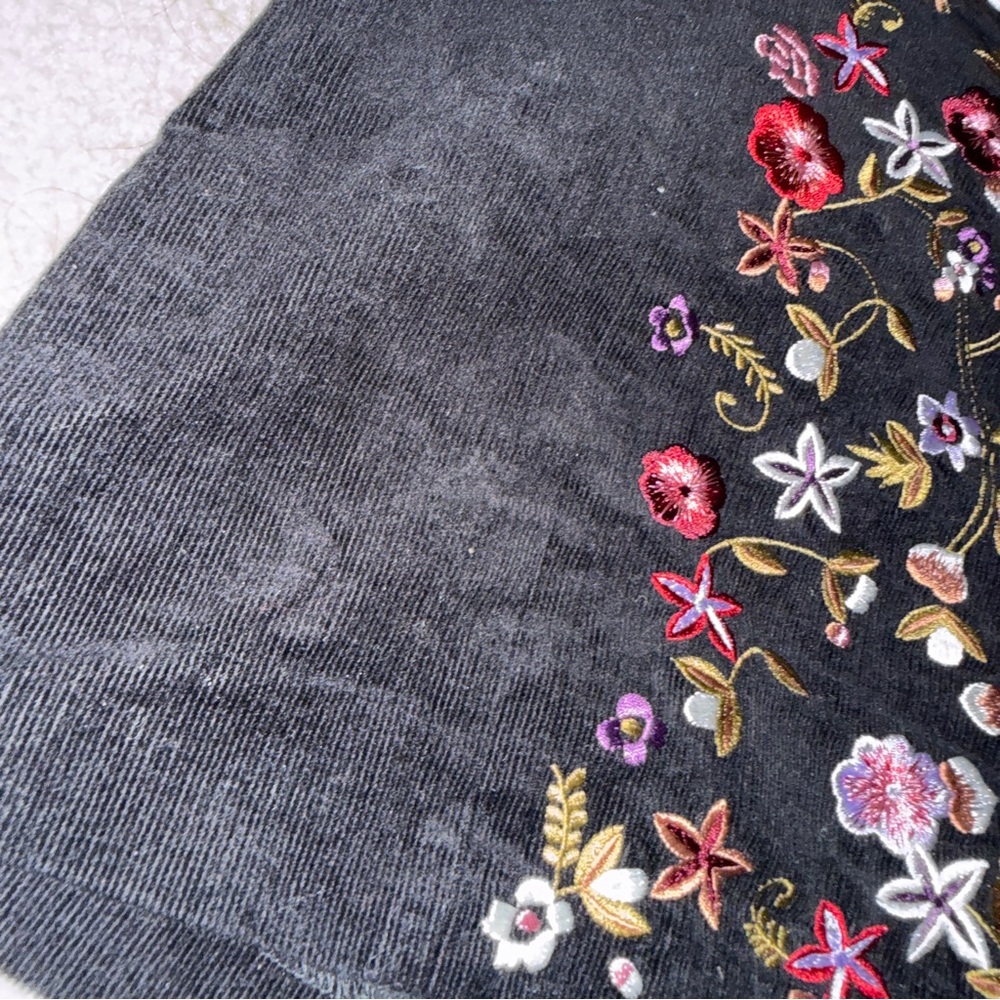 Vtg Betsey johnson skirt 8 corduroy mini floral embroidery - Picture 3 of 8